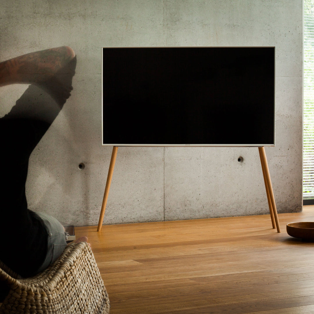 OAK / Natural Oil Wax 42"-55" - JALG TV Stands